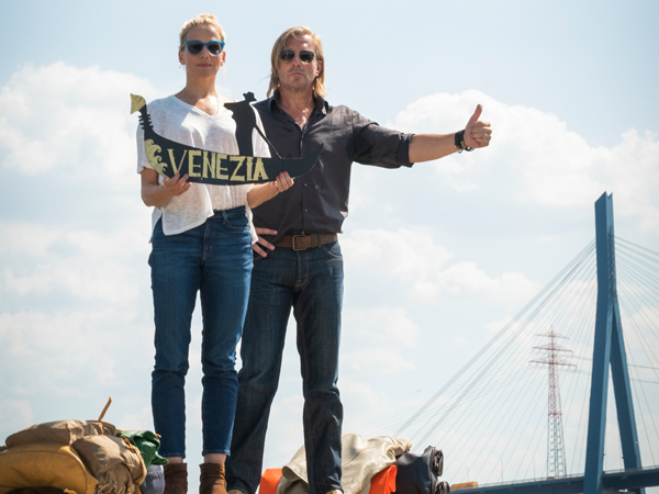 Tanja Wedhorn und Heino Ferch in "Liebe verjährt nicht" auf Romance TV